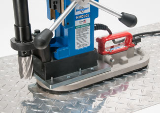 Vac-Pad uses hop air to aid in drilling holes on diamond plate and other non-ferrous materials